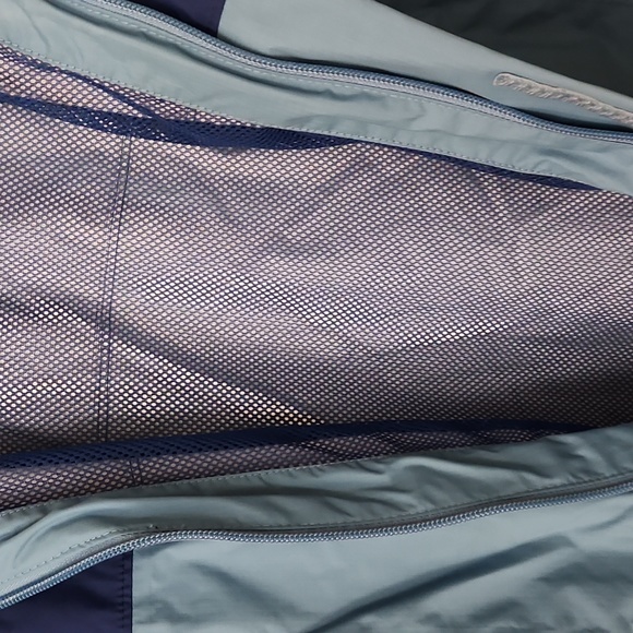 THE NORTH FACE Waterproof rain jarket - Picture 5 of 7